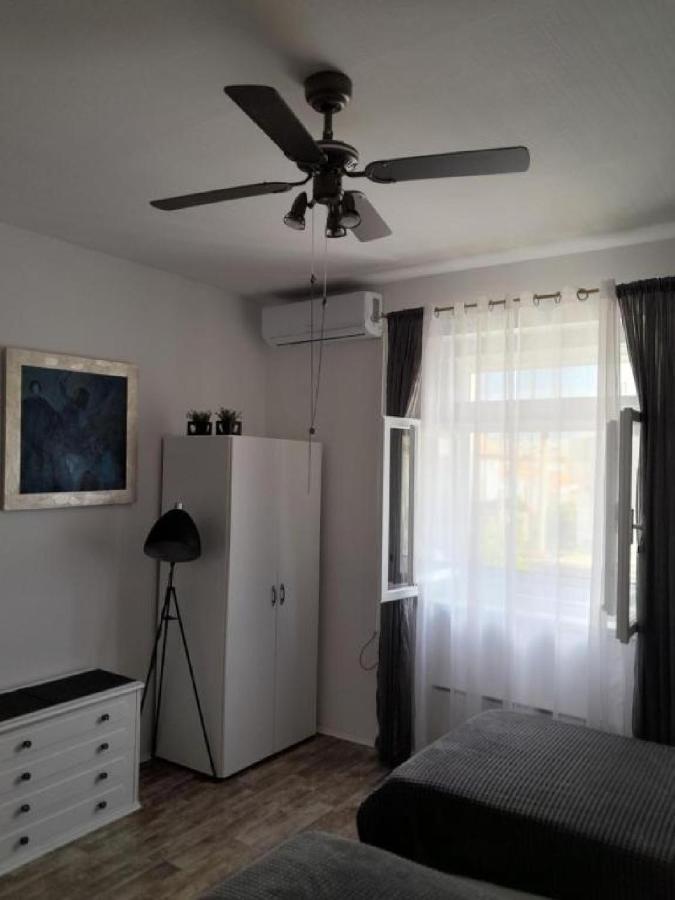 Apartment Regina Split Exterior photo