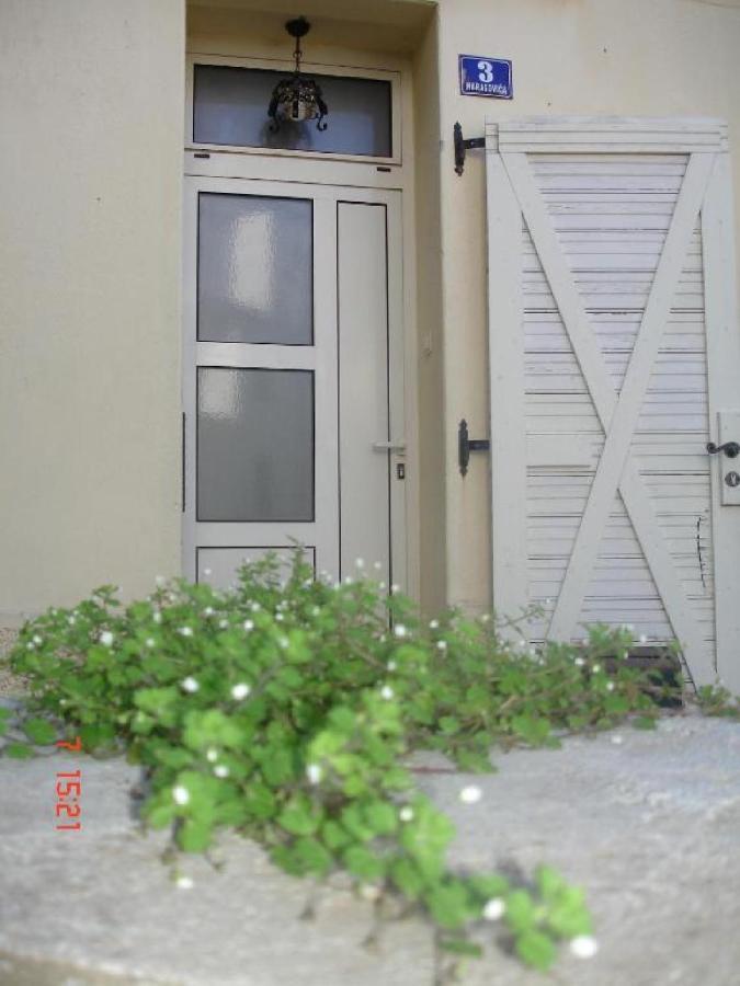 Apartment Regina Split Exterior photo